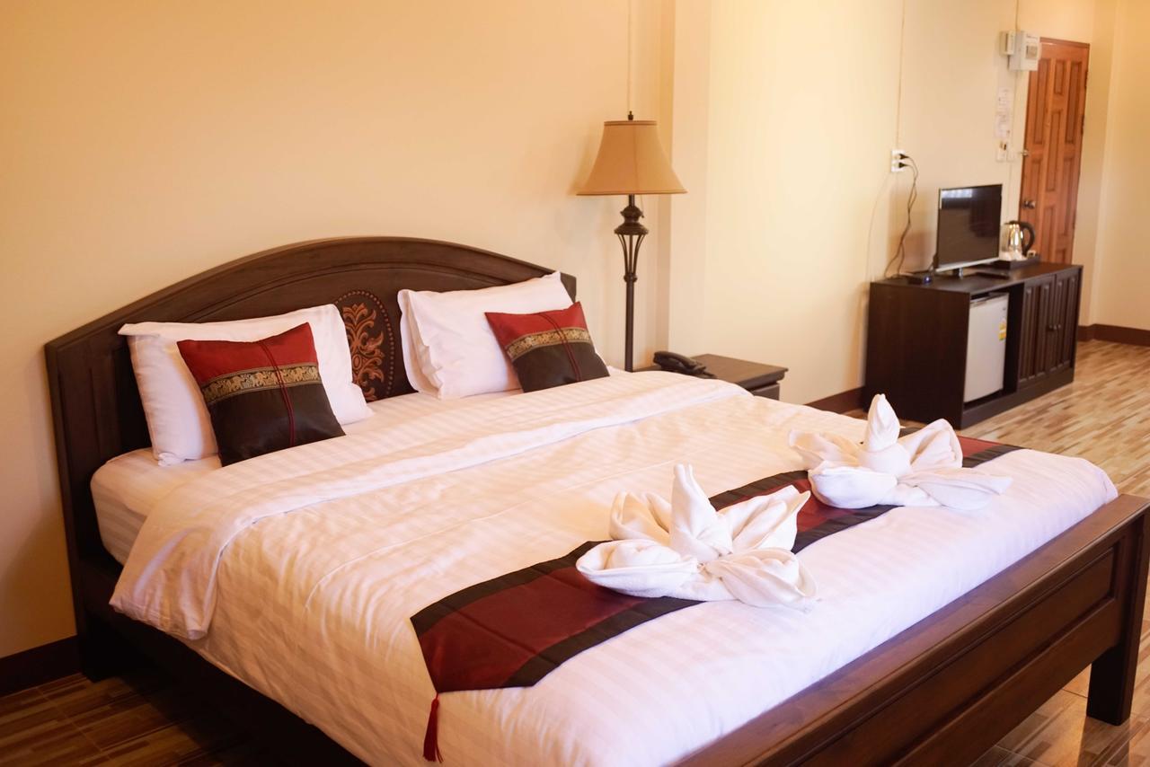 Nanbaankhun Hotel Dış mekan fotoğraf