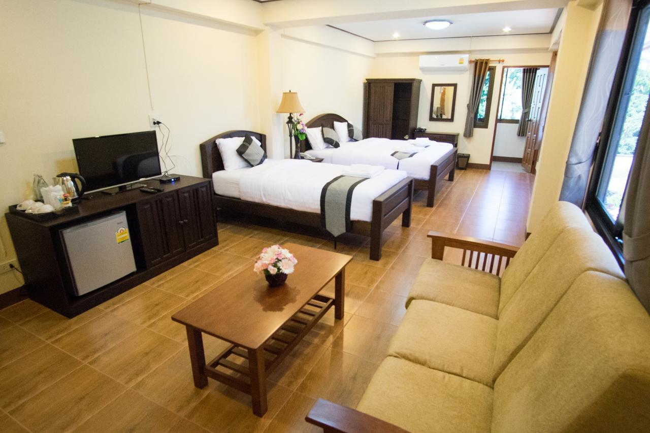 Nanbaankhun Hotel Dış mekan fotoğraf