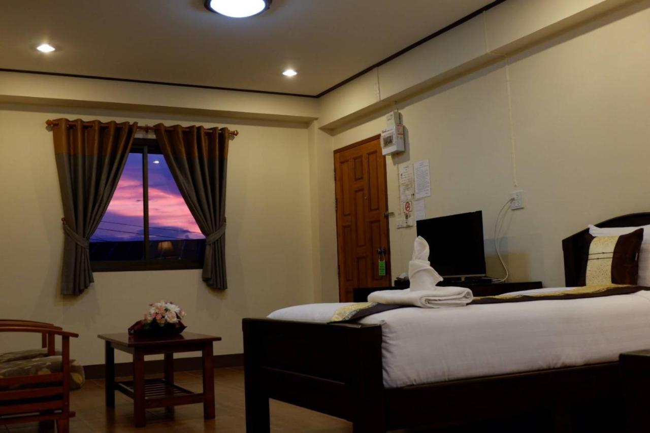 Nanbaankhun Hotel Dış mekan fotoğraf