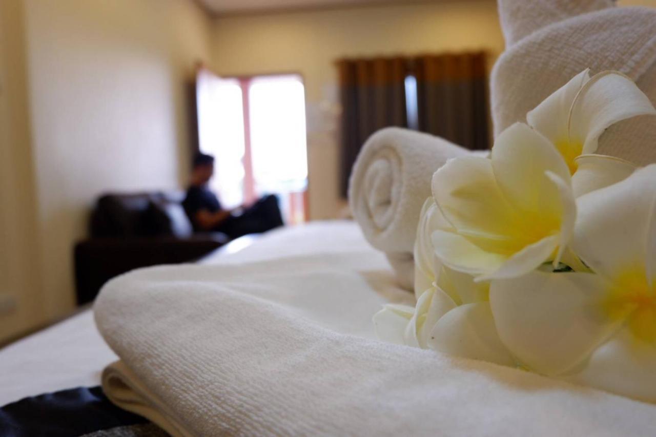 Nanbaankhun Hotel Dış mekan fotoğraf